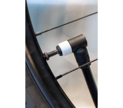 Schwalbe SCHWALBE CLIK VALVE SV-SCV Conversion Kit (Valves only: 2xValve Core SCV, 1xKey, Produktbild 3